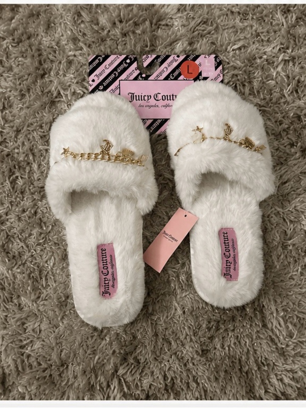 Juicy Couture White Faux Fur Slide Slippers Gold Charm Chain